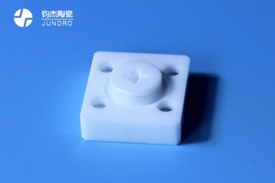 如何挑選氧化鋯陶瓷結(jié)構(gòu)件